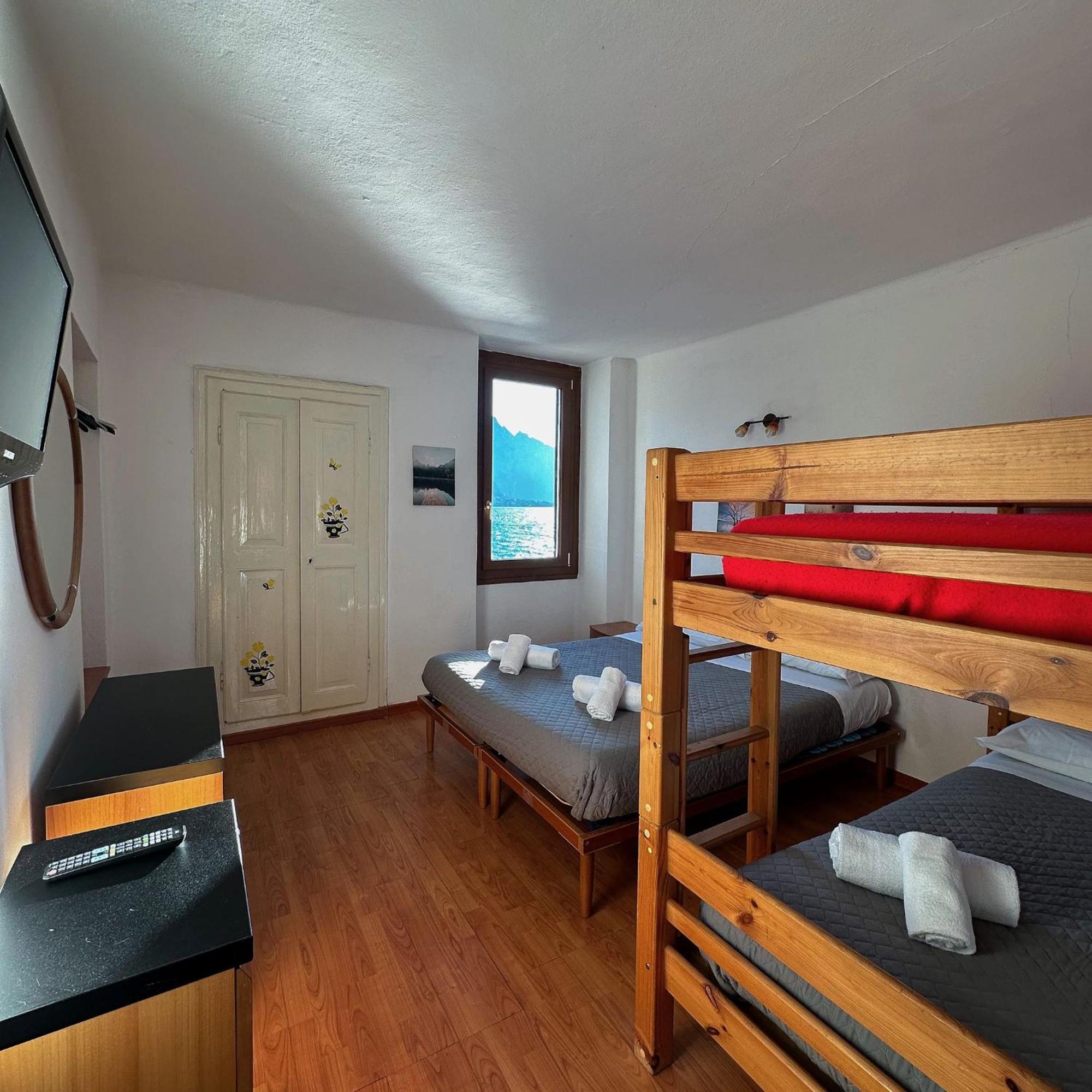 Renzo E Lucia Lake View Apartment Oliveto Lario Номер фото